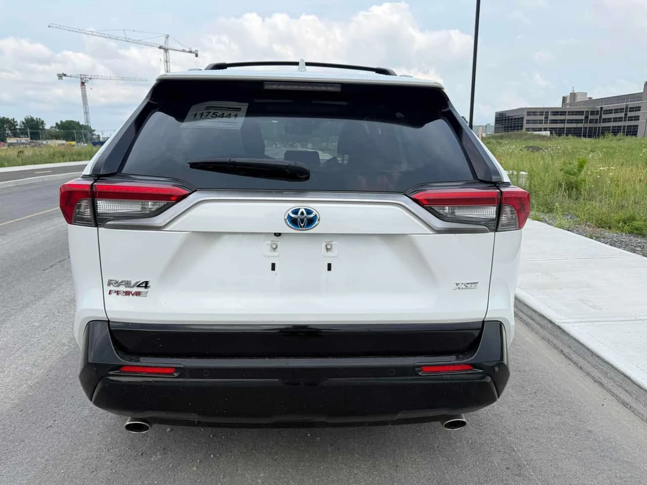 Toyota Rav4 * AWD * АВТОКРЕДИТ БЕЗ ПЪРВОНАЧАЛНА ВНОСКА* , снимка 4 - Автомобили и джипове - 55511294