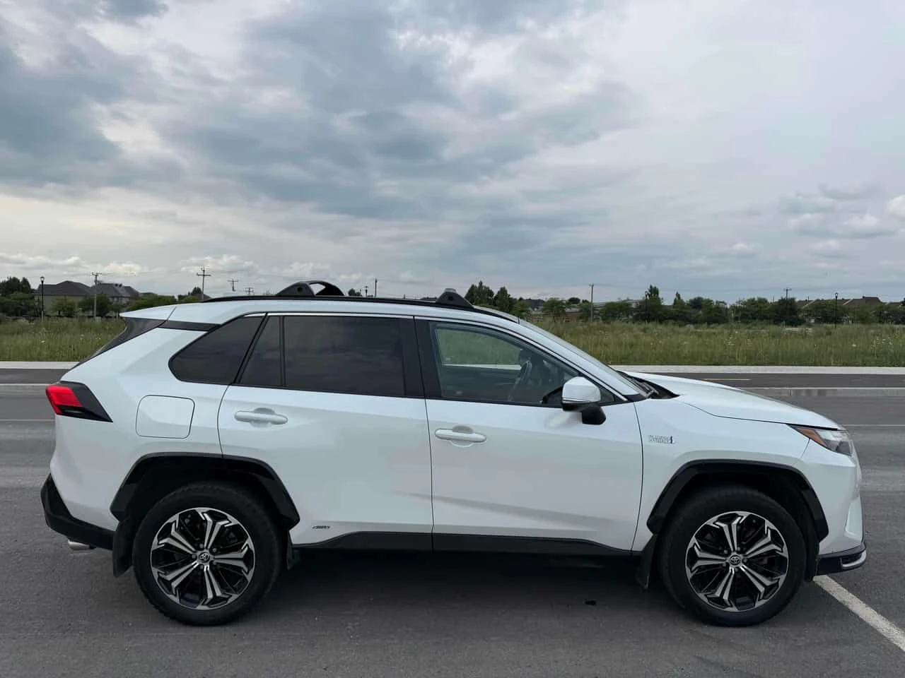 Toyota Rav4 * AWD * АВТОКРЕДИТ БЕЗ ПЪРВОНАЧАЛНА ВНОСКА* , снимка 3 - Автомобили и джипове - 55511294