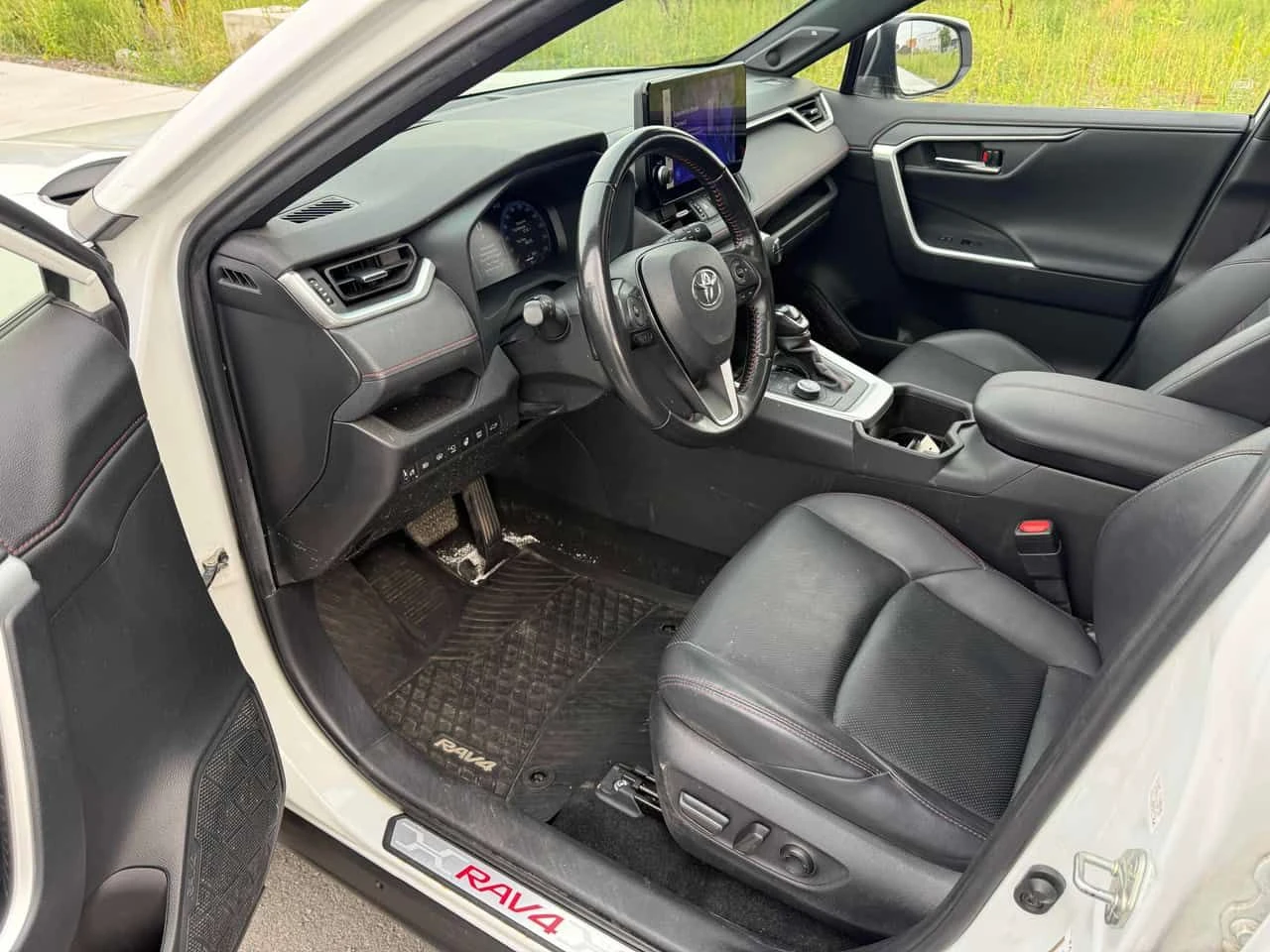 Toyota Rav4 * AWD * АВТОКРЕДИТ БЕЗ ПЪРВОНАЧАЛНА ВНОСКА* , снимка 5 - Автомобили и джипове - 55511294