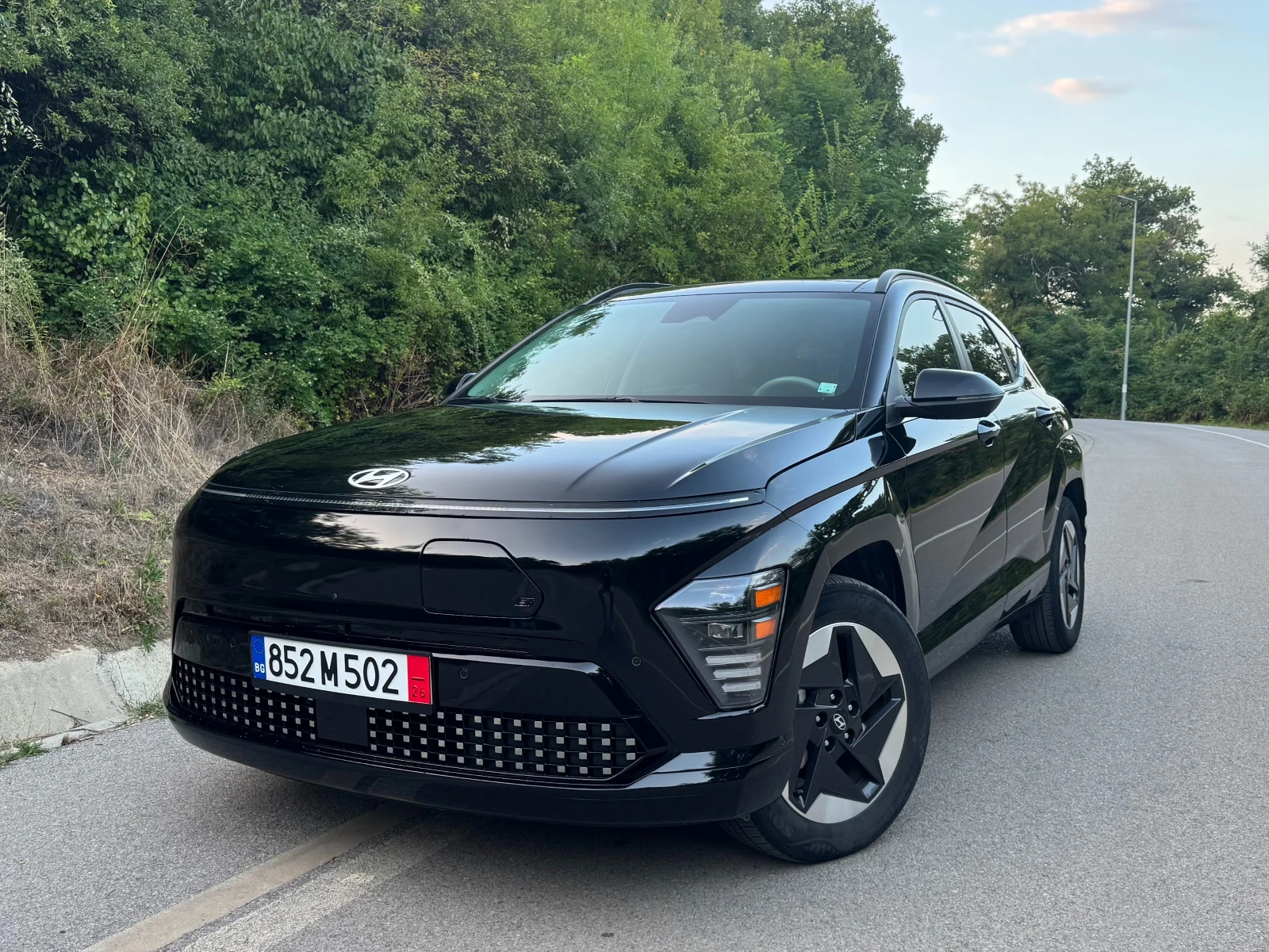 Hyundai Kona Electric 2024 Limited N Line 64.8 kWh, снимка 3 - Автомобили и джипове - 55608154