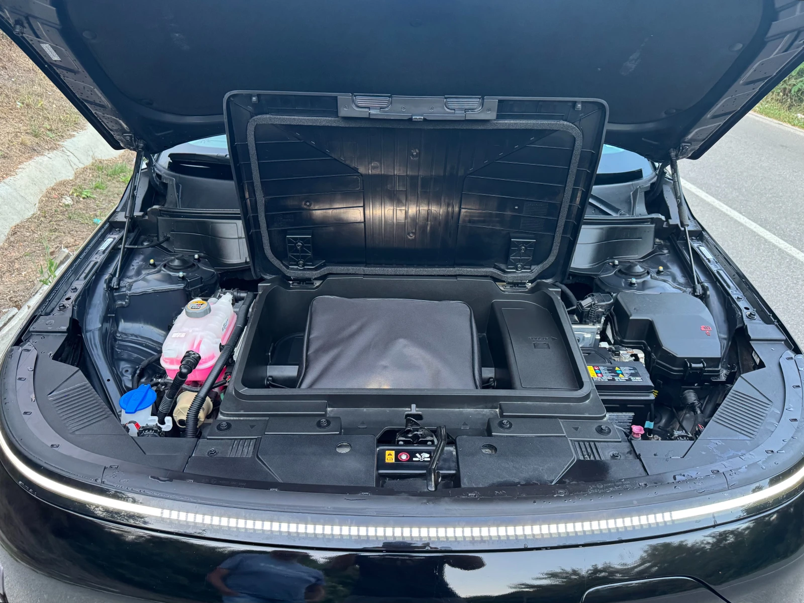 Hyundai Kona Electric 2024 Limited N Line 64.8 kWh, снимка 15 - Автомобили и джипове - 55608154