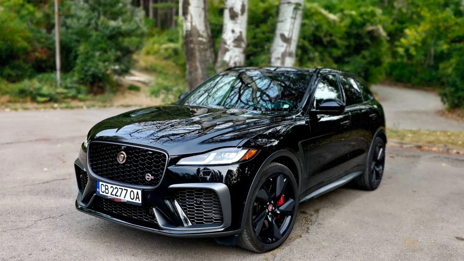Jaguar F-PACE SVR P550 Facelift , снимка 3 - Автомобили и джипове - 56168382