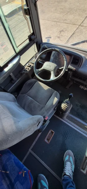 Isuzu Urban, снимка 2