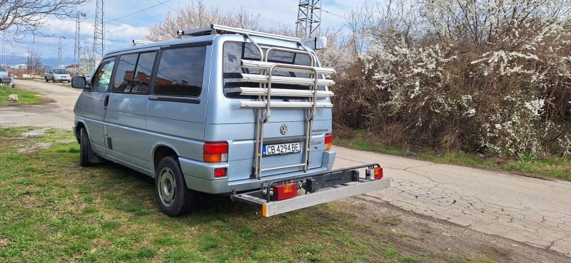 VW Multivan T4, снимка 2 - Бусове и автобуси - 51895213