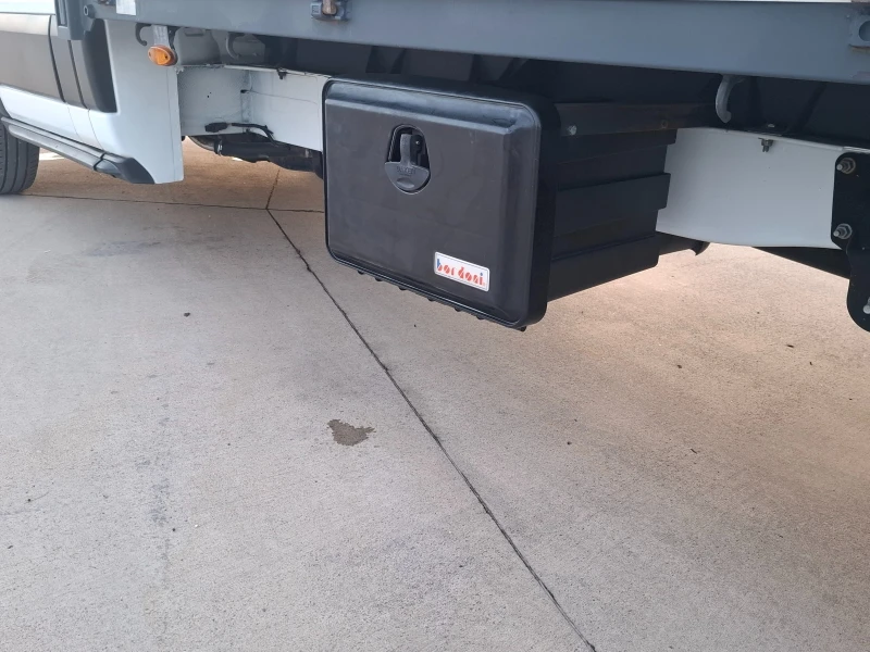 Ford Transit До3.5т/Euro6B/Климатик, снимка 9 - Бусове и автобуси - 52838961