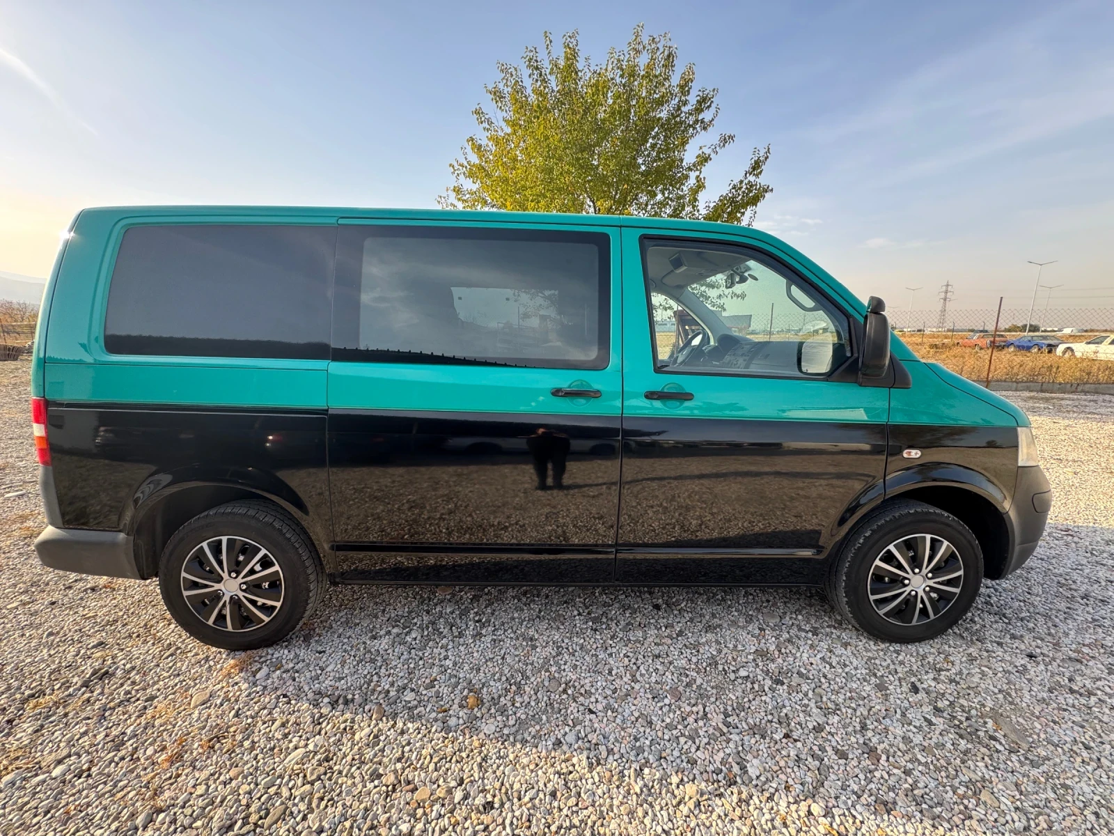 VW T5 1.9 TDI Холандия - изображение 9