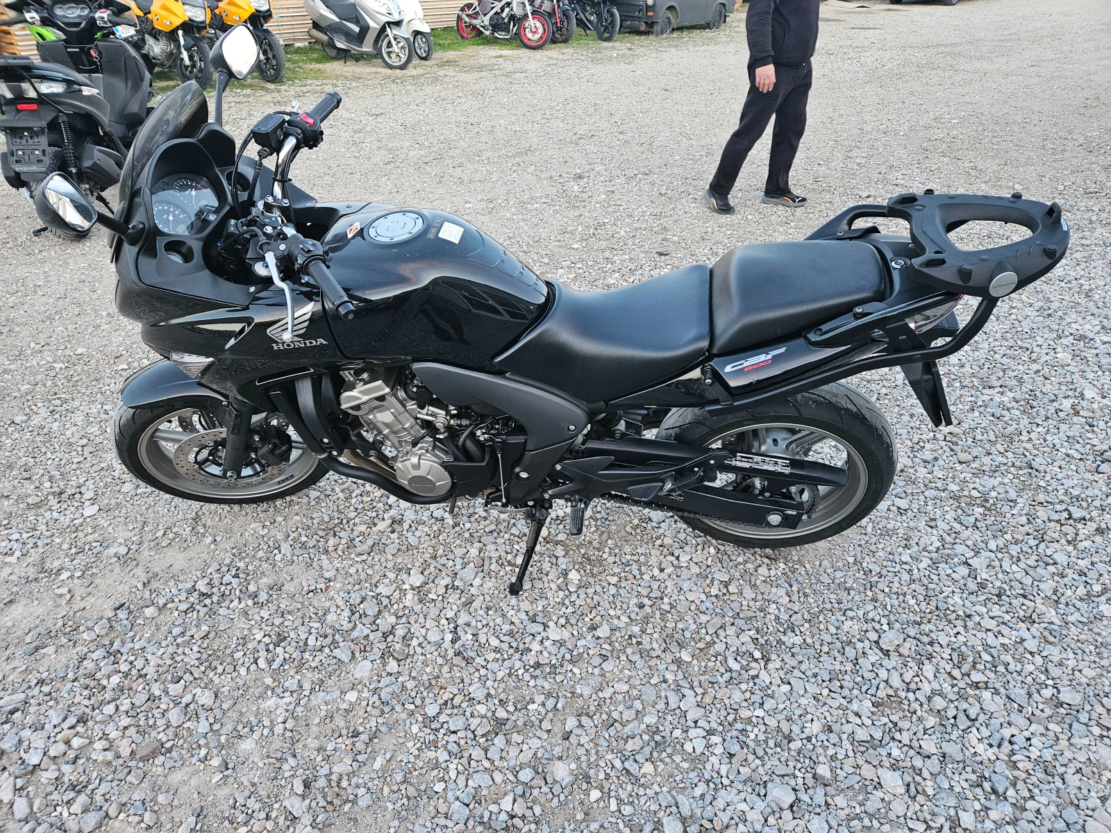 Honda Cbf  Инжекция Лизинг Бартер, снимка 3 - Мотоциклети и мототехника - 51219586