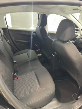 Peugeot 208, снимка 8