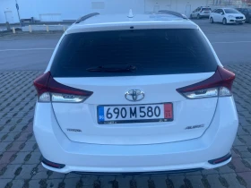 Toyota Auris, снимка 5