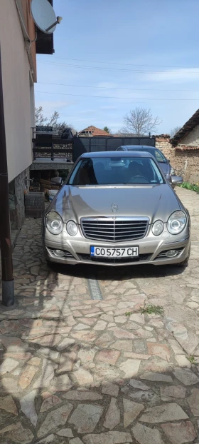 Mercedes-Benz E 280 3000, снимка 1