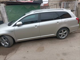 Обява за продажба на Toyota Avensis ~7 800 лв. - изображение 2