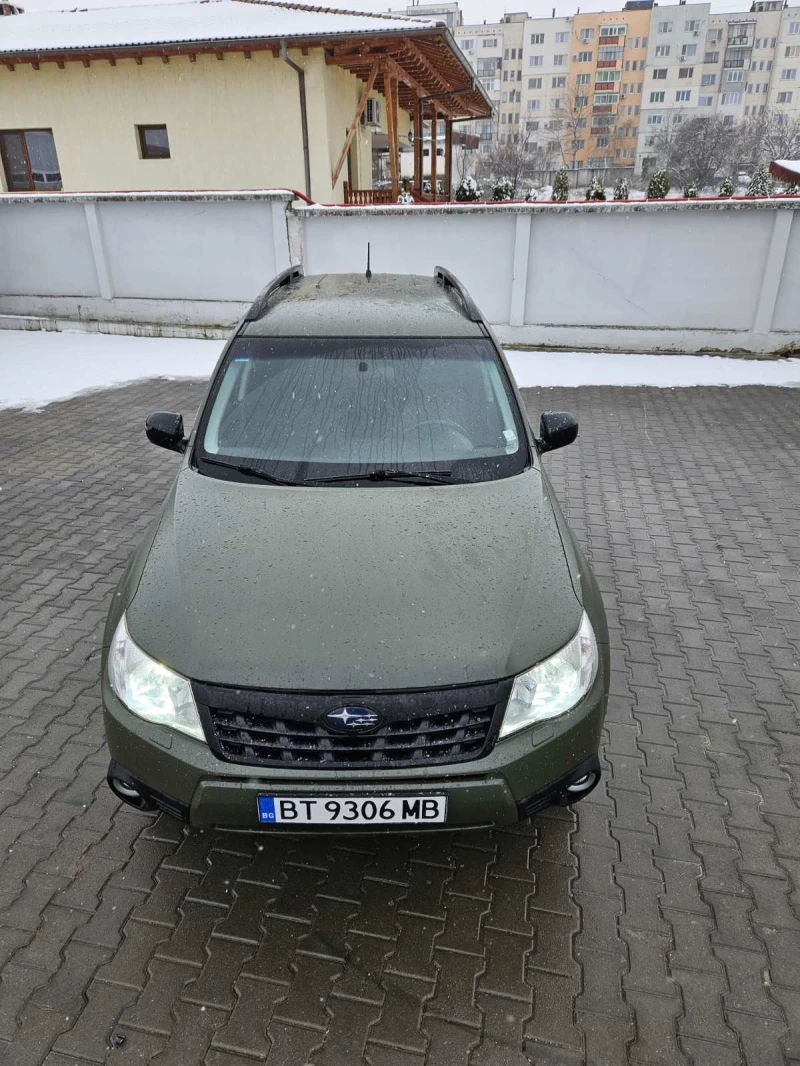 Subaru Forester Джип, снимка 10 - Автомобили и джипове - 49171279