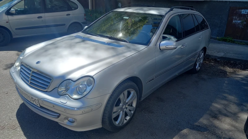 Mercedes-Benz C 320 c320cdi v6, снимка 2 - Автомобили и джипове - 52515027