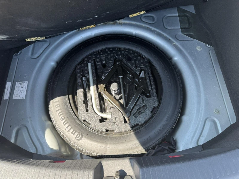 VW Beetle 1.8 TURBO, снимка 12 - Автомобили и джипове - 51189789