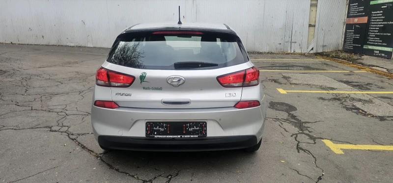 Hyundai I30 1.6CRDI Xечбег  Камера Германия , снимка 6 - Автомобили и джипове - 51941607