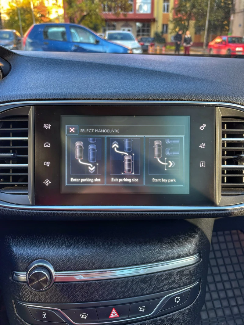 Peugeot 308 Allure, снимка 8 - Автомобили и джипове - 52413934