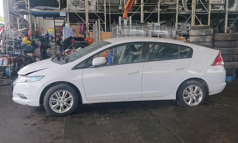 Honda Insight, снимка 3 - Автомобили и джипове - 29154643