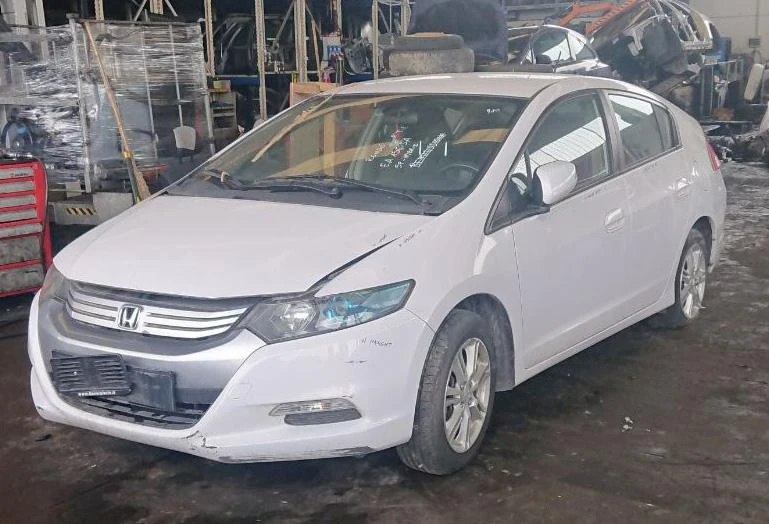 Honda Insight, снимка 2 - Автомобили и джипове - 29154643