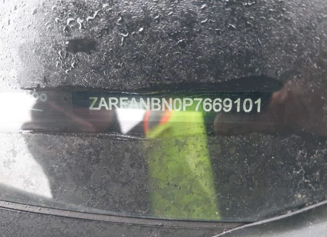 Alfa Romeo Giulia VELOCE AWD, снимка 17 - Автомобили и джипове - 53389595