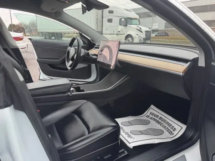 Tesla Model 3 STANDARD RANGE RWD* , снимка 7 - Автомобили и джипове - 54081998