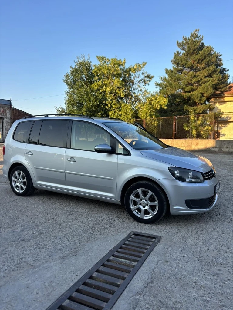 VW Touran, снимка 6 - Автомобили и джипове - 55626269