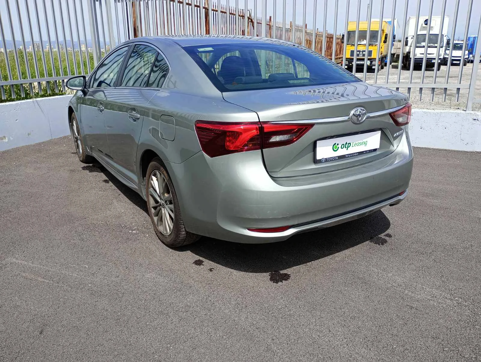 Toyota Avensis 2.0 D-4D - изображение 4