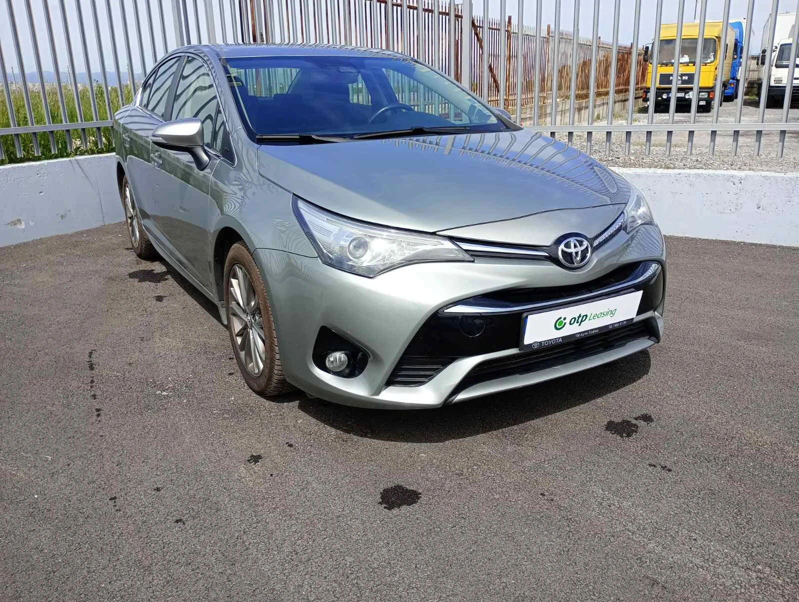 Toyota Avensis 2.0 D-4D - изображение 2