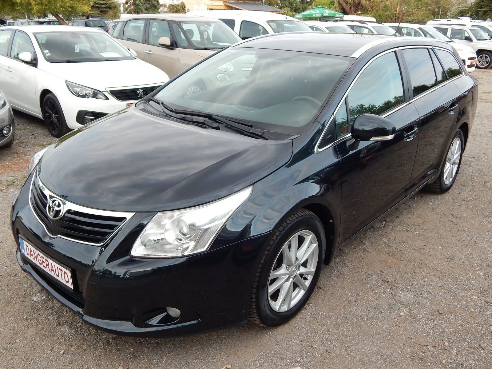 Toyota Avensis 2.0D4D* 126k.* EURO5B*  | Mobile.bg   1