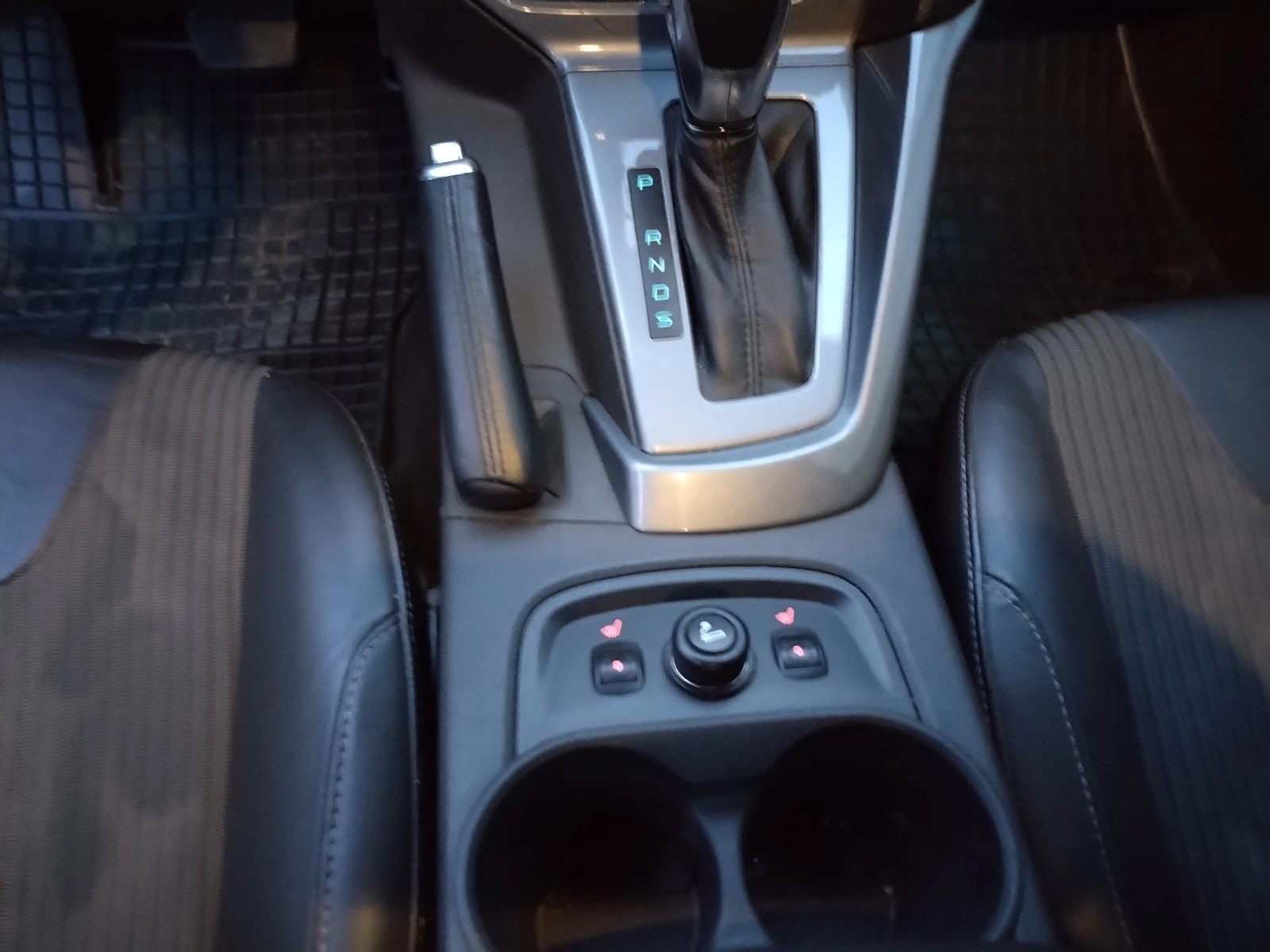 Ford Focus 2.0 CDTI/Titanium - изображение 10