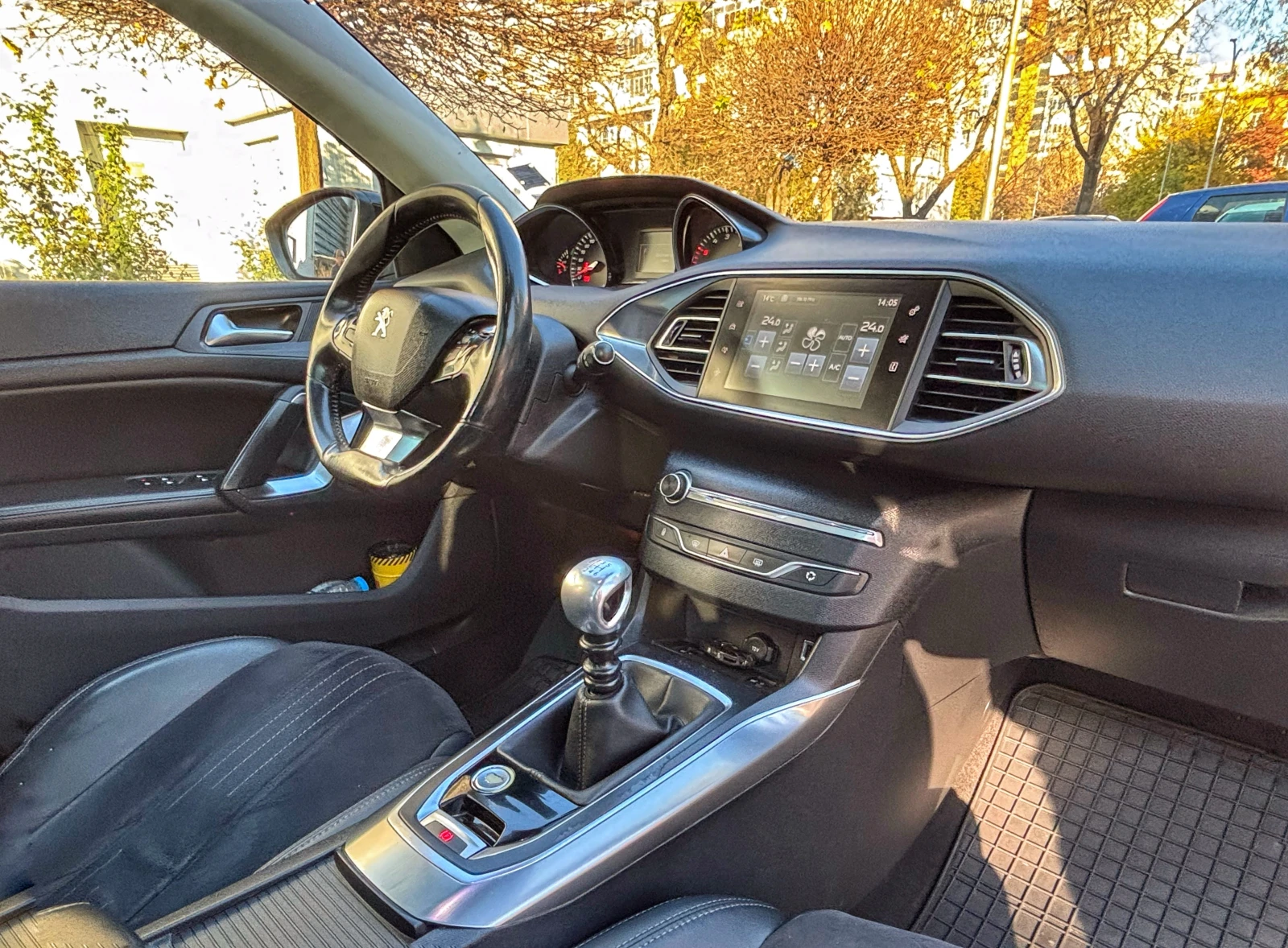 Peugeot 308 Allure - изображение 9