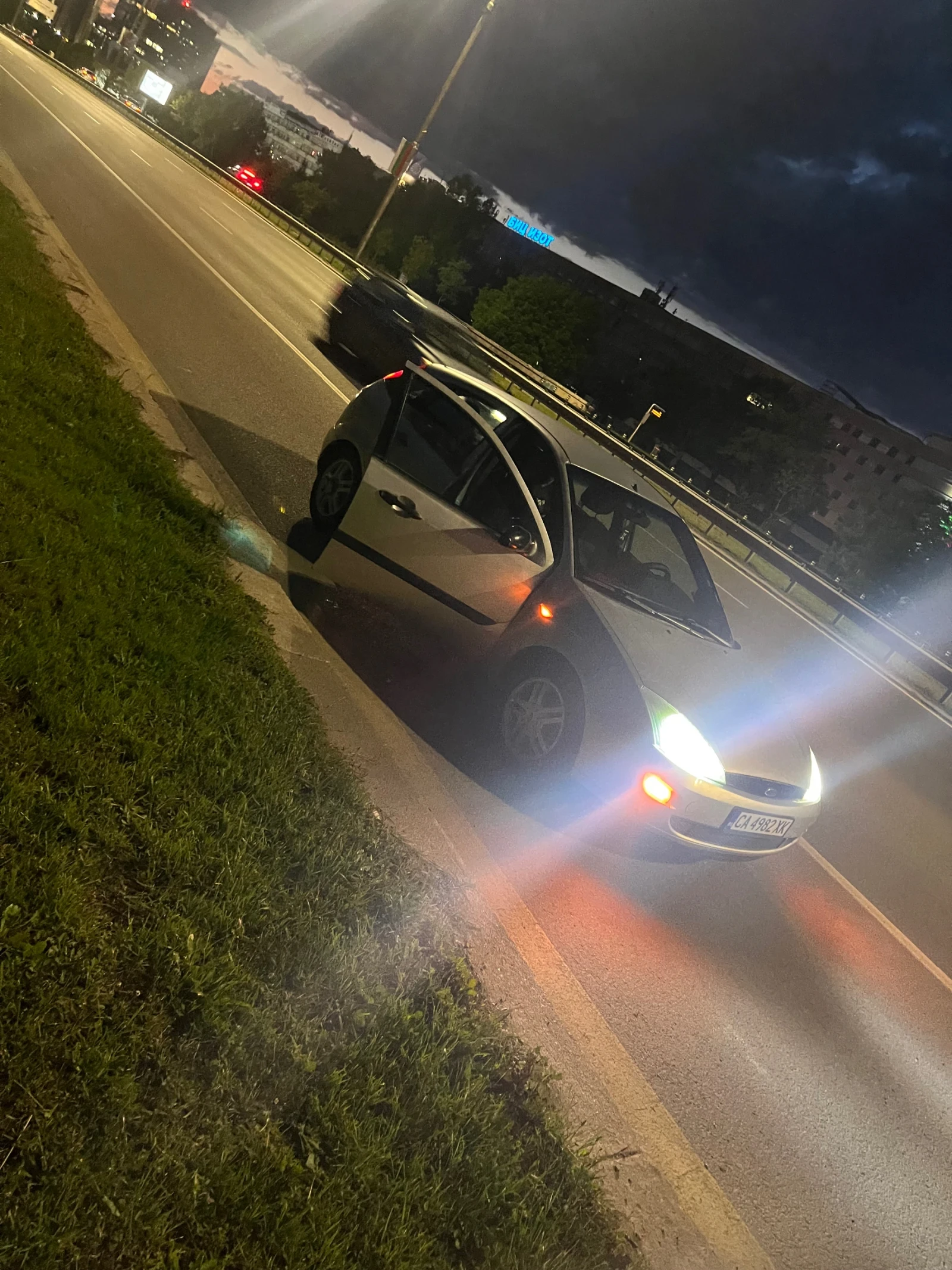 Ford Focus 1.6 - изображение 5