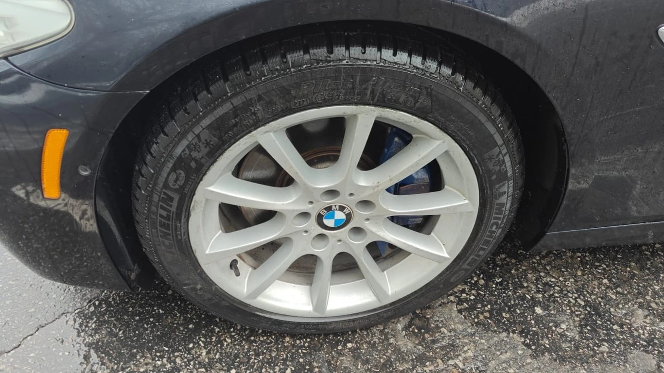 BMW 550 * 550i xDrive * CARFAX * БЕЗ ПЪРВОНАЧАЛНА ВНОСКА - изображение 8