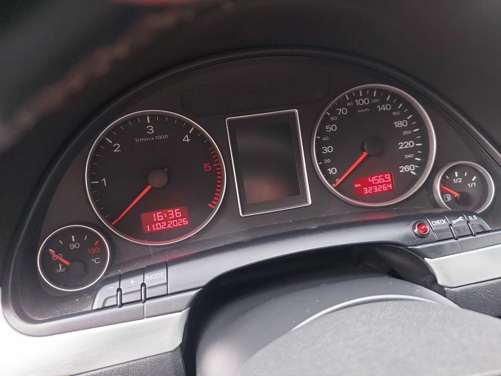 Audi A4 S line, снимка 8 - Автомобили и джипове - 53830982