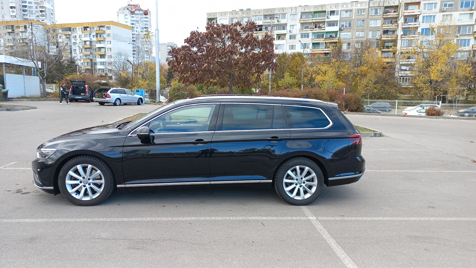 VW Passat B8 2.0TDI 4Motion, снимка 4 - Автомобили и джипове - 53880768