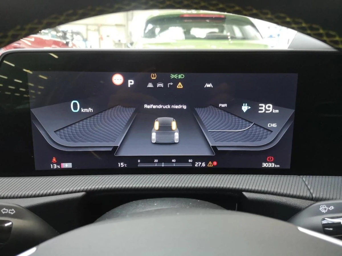 Kia EV6 GT - AWD - Electric, снимка 8 - Автомобили и джипове - 54265356