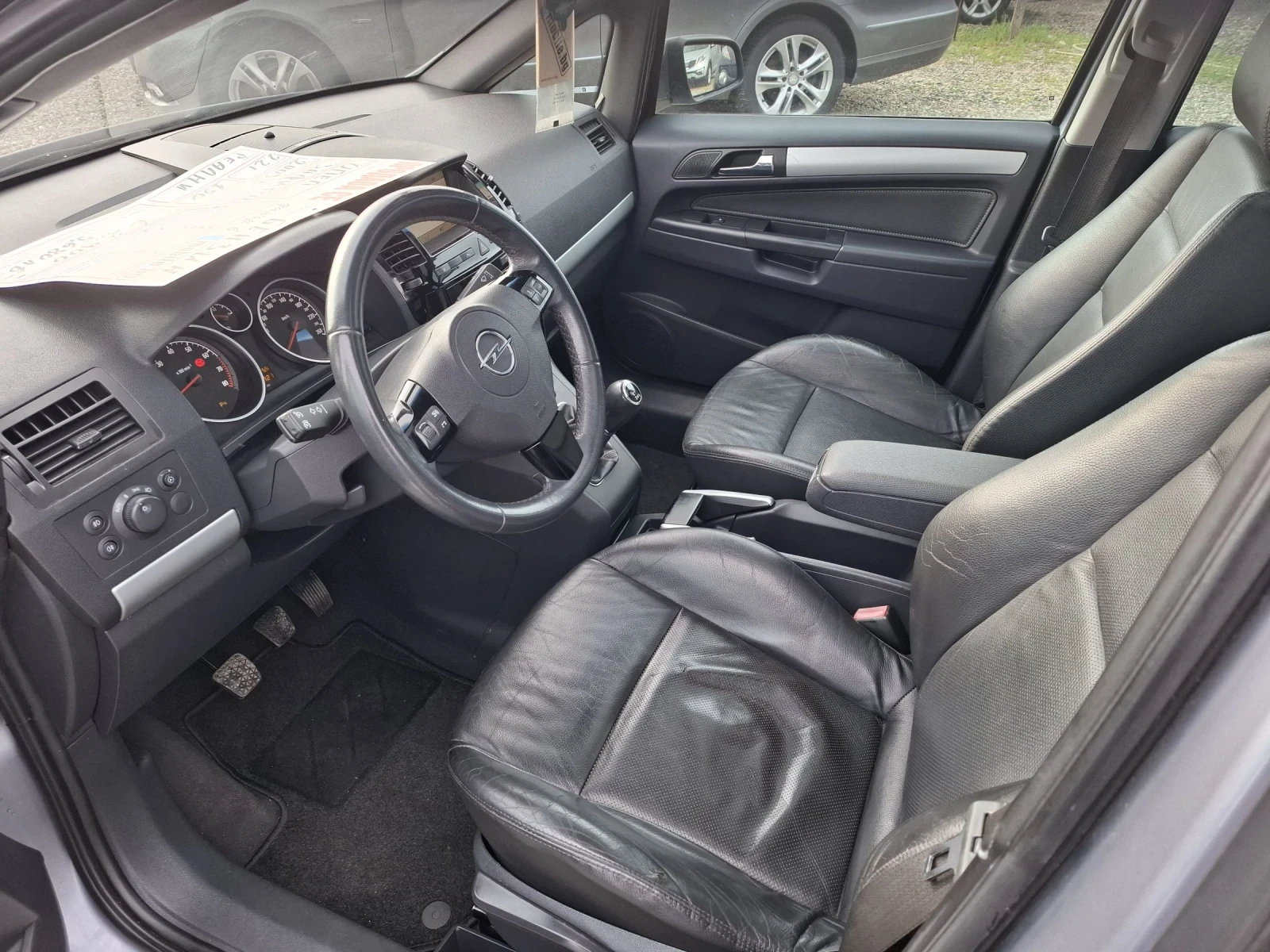 Opel Zafira 2.2i 7mesta, снимка 6 - Автомобили и джипове - 54889394