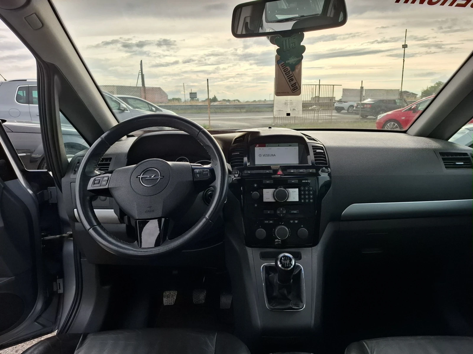 Opel Zafira 2.2i 7mesta, снимка 9 - Автомобили и джипове - 54889394
