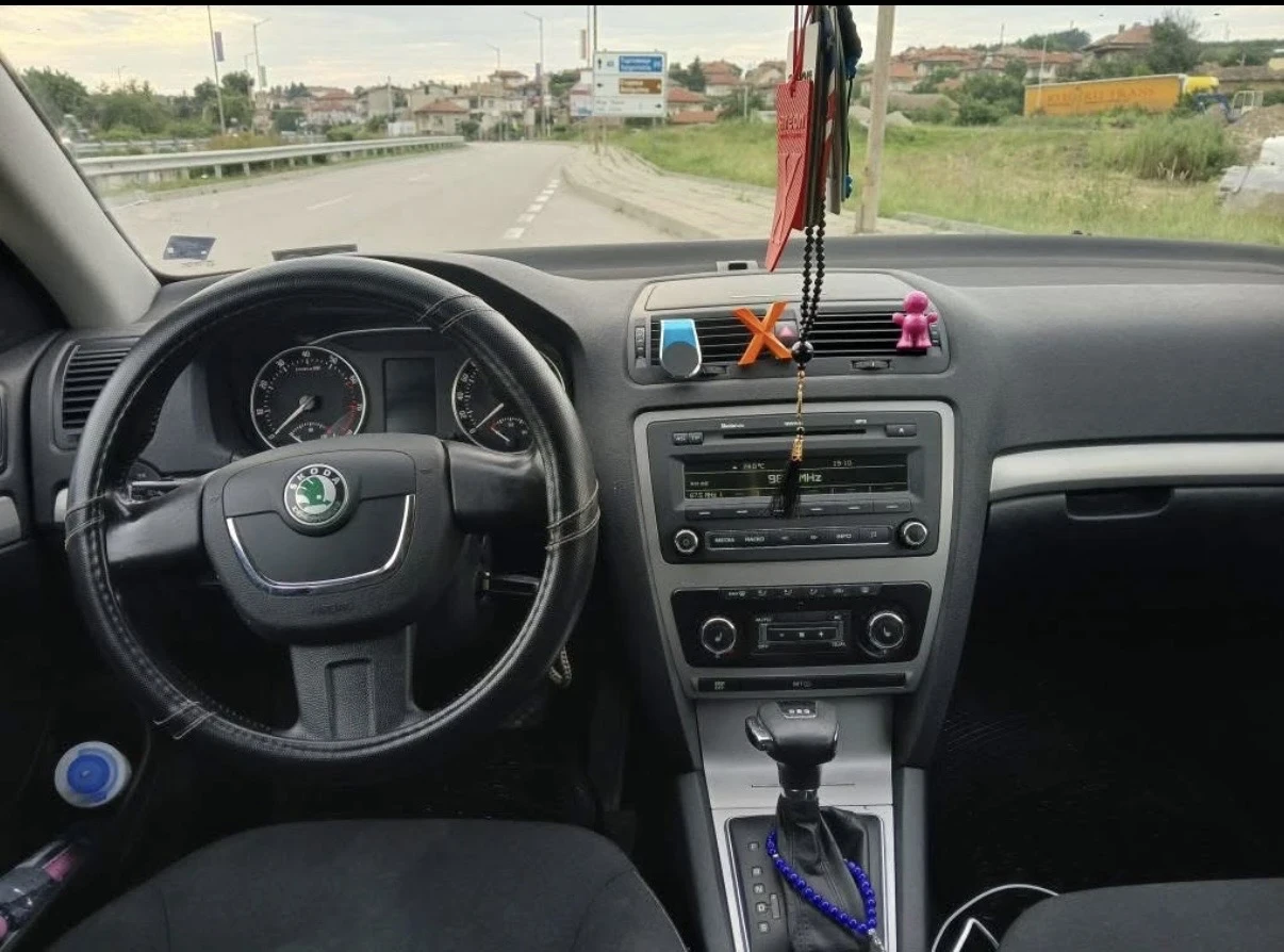 Skoda Octavia, снимка 3 - Автомобили и джипове - 55023041