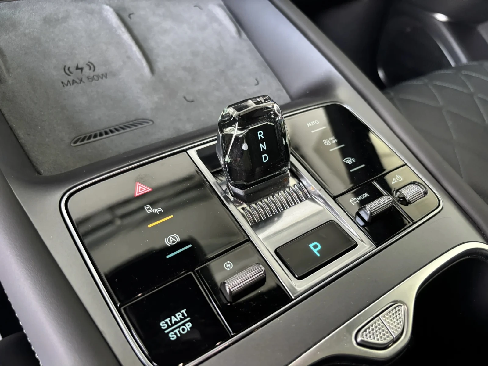 BYD Sealion 7 EXCELLENCE!!4x4!530кс!!!, снимка 11 - Автомобили и джипове - 55292707