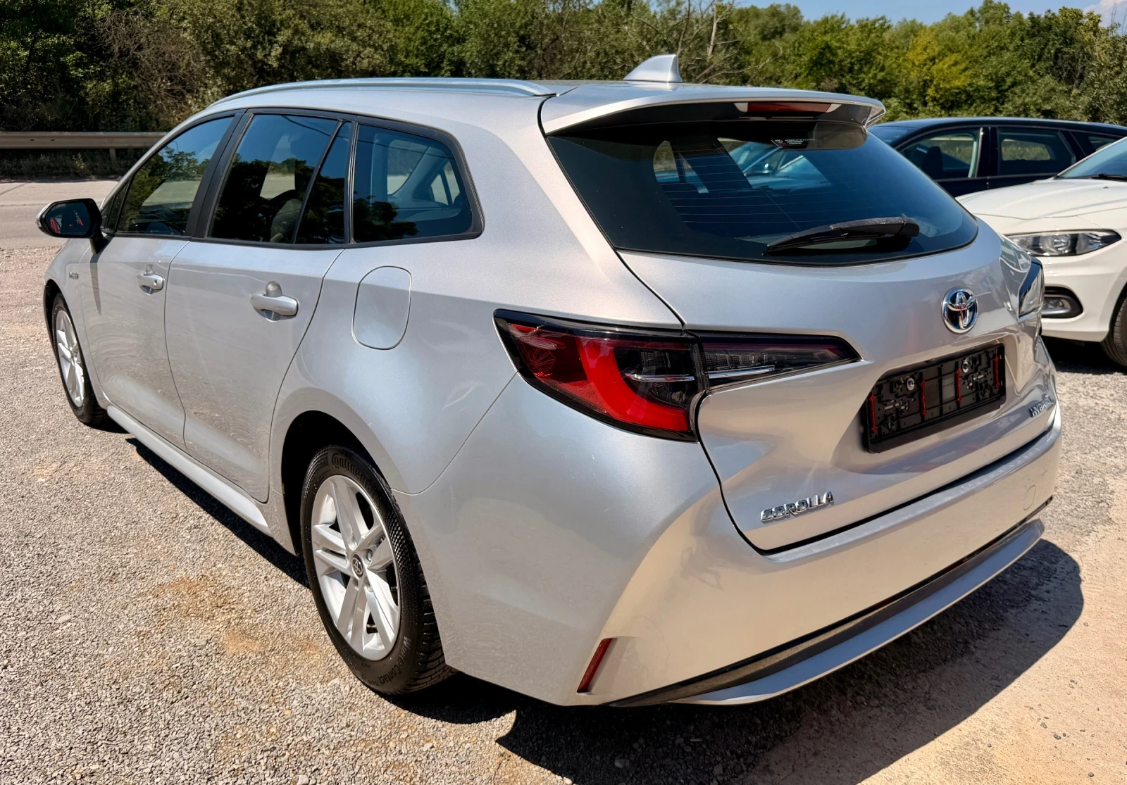 Toyota Corolla 1.8HSD  в гаранция, снимка 5 - Автомобили и джипове - 55467187