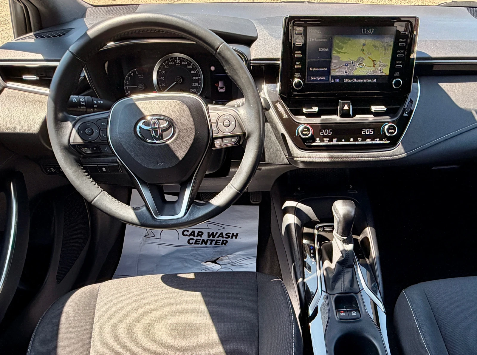 Toyota Corolla 1.8HSD  в гаранция, снимка 8 - Автомобили и джипове - 55467187