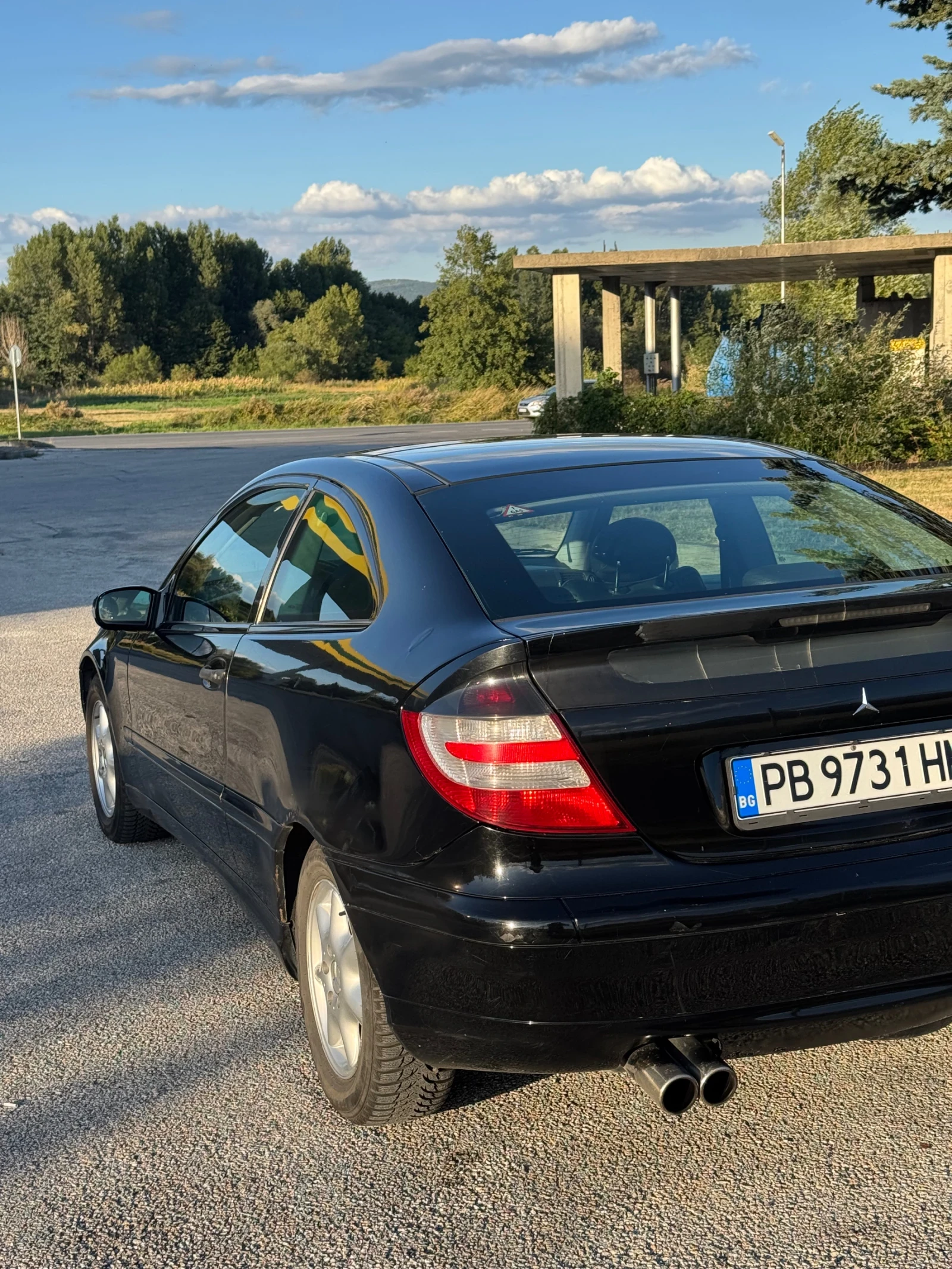 Mercedes-Benz C 180 129к.с, Купе, Газ/Бензин, снимка 3 - Автомобили и джипове - 56073515