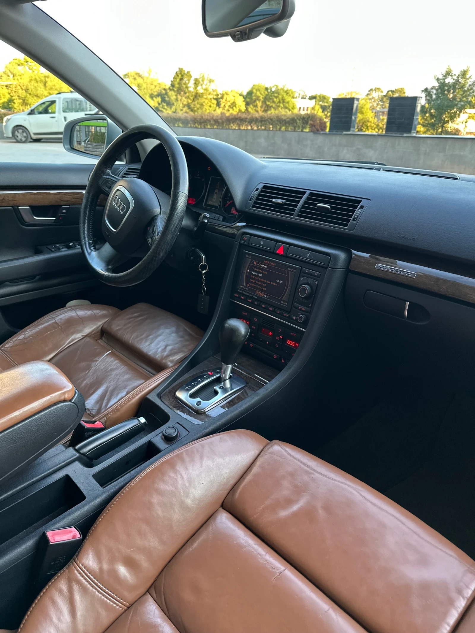Audi A4, снимка 5 - Автомобили и джипове - 56132040