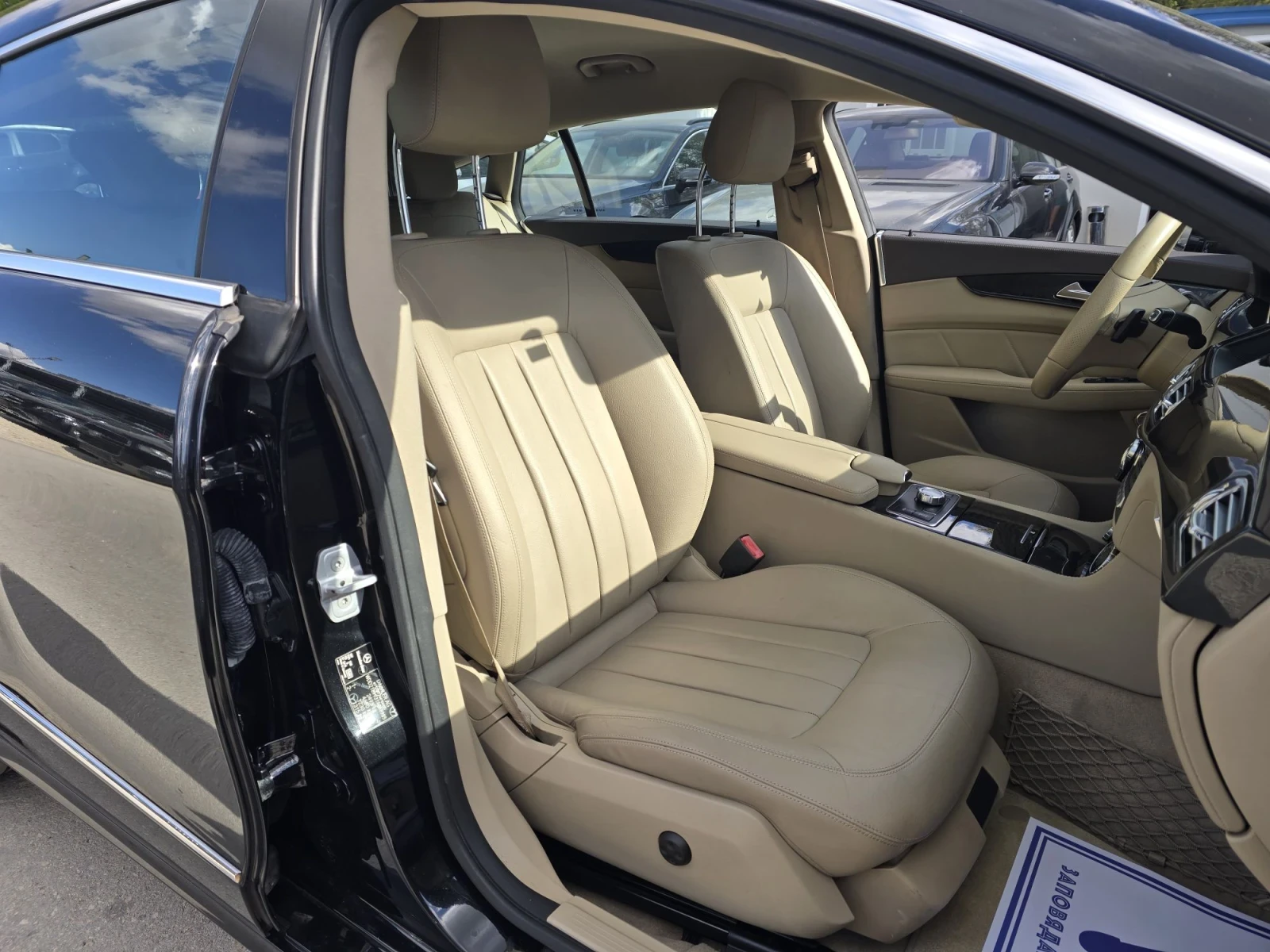 Mercedes-Benz CLS 350 CDI 265к.с AMG 4MATIC FULL , снимка 12 - Автомобили и джипове - 56181862