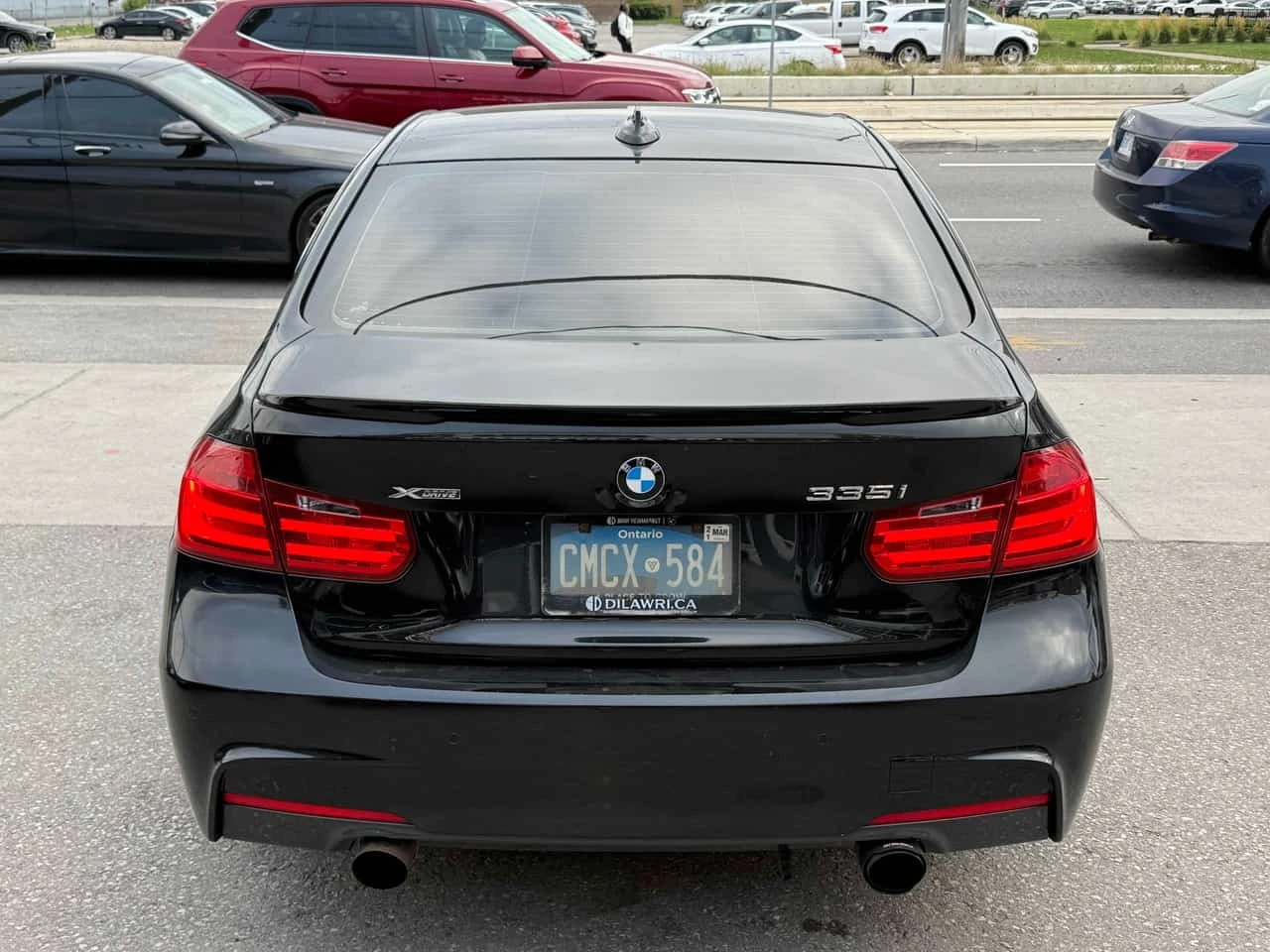 BMW 335 / xDrive / РЪЧКА / М ПАКЕТ / ХЕД-ЪП, снимка 4 - Автомобили и джипове - 56275837