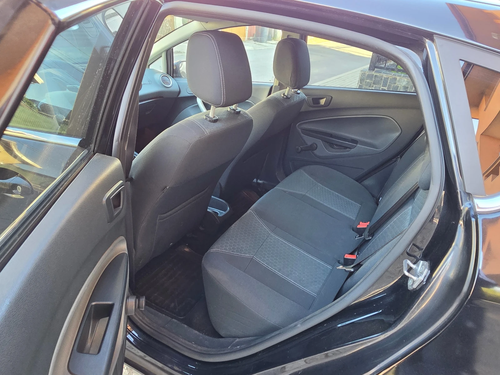 Ford Fiesta Фестивал, снимка 10 - Автомобили и джипове - 56296782