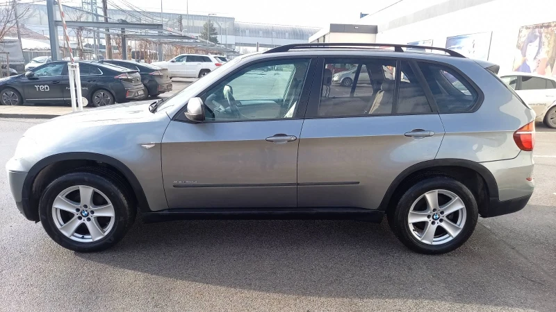 BMW X5 Швейцария, снимка 7 - Автомобили и джипове - 48644051