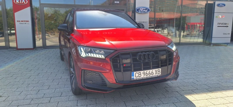 Audi SQ7 TFSI quattro, снимка 2 - Автомобили и джипове - 50565443