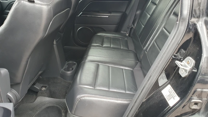 Jeep Compass 2.2CRD 163kc 4x4 LIMITED, снимка 10 - Автомобили и джипове - 53272126