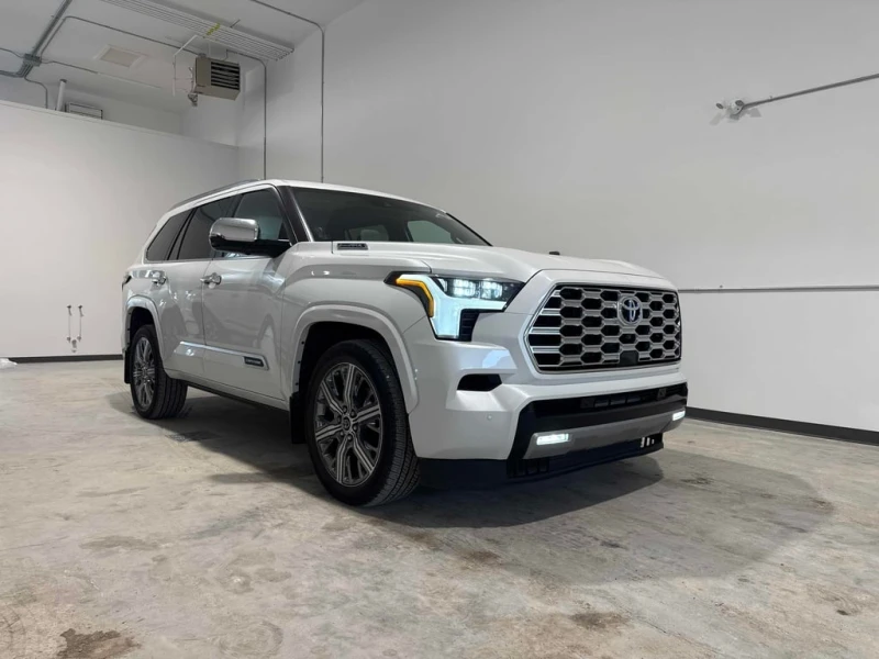 Toyota Sequoia * CAPSTONE * CARFAX * ВСИЧКИ ЕКСТРИ !!!, снимка 12 - Автомобили и джипове - 53354485